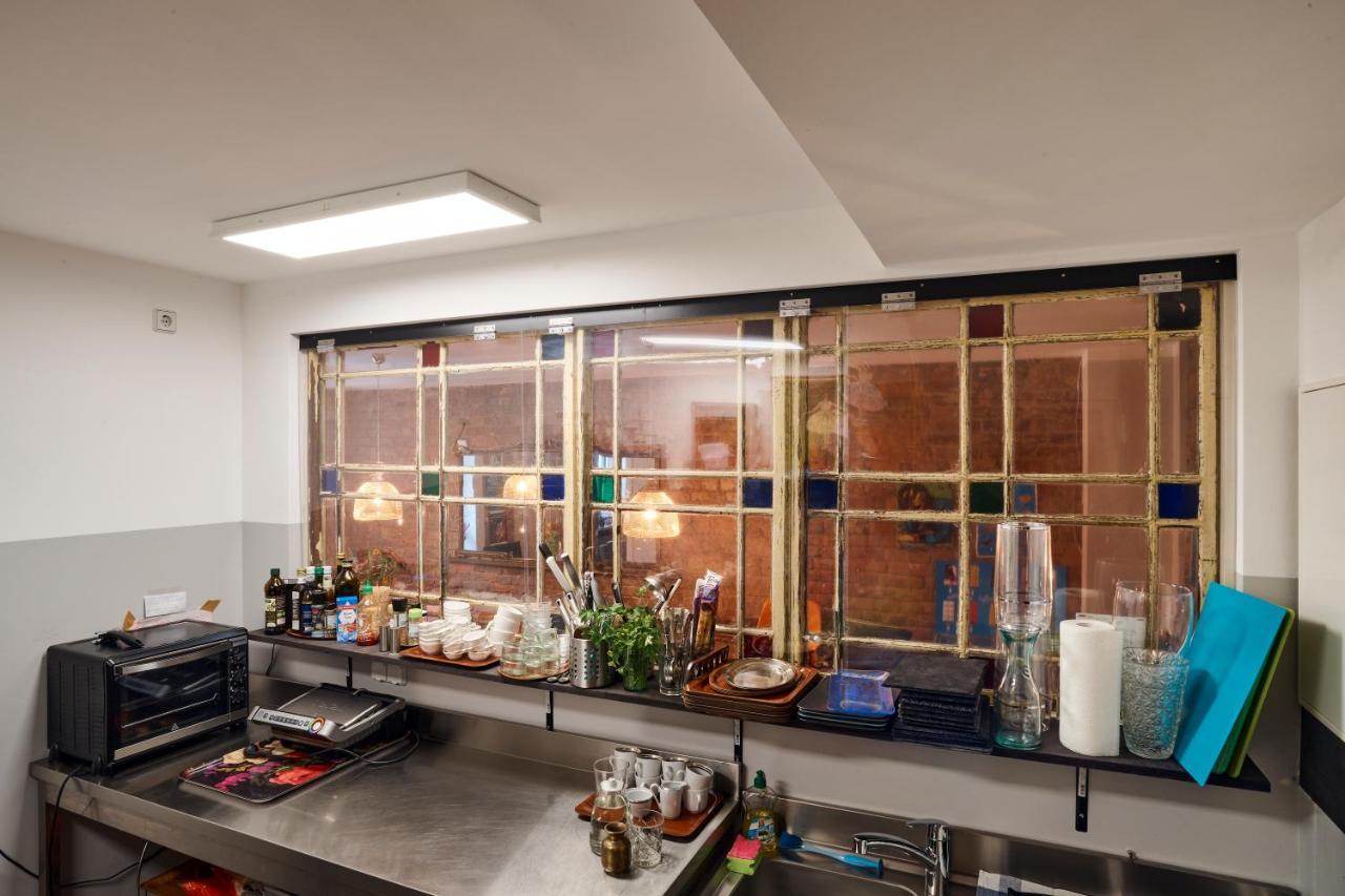Appartamento Beautiful And Cozy Remise For Up To 6 Guests Berlino Esterno foto